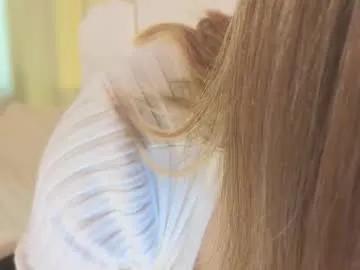 Freechat _b00bss_ on Chaturbate