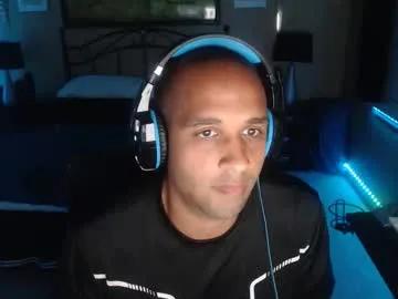 Freechat a4orce on Chaturbate