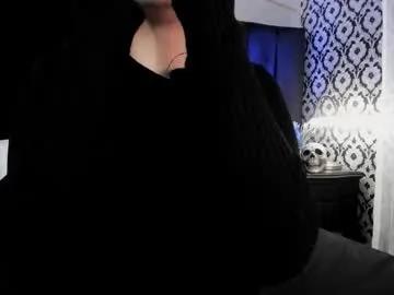 Freechat adeelinee on Chaturbate