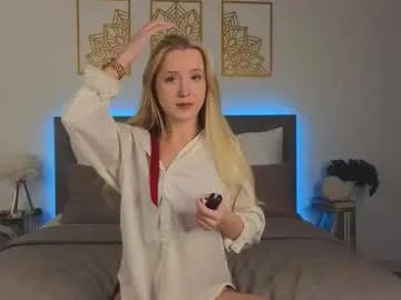 Freechat adele_armas on Chaturbate
