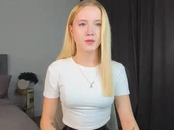 Freechat adele_armas on Chaturbate