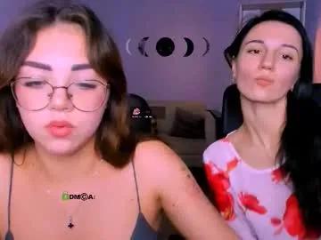 adele_meow — GOAL: show ass [95 tokens remaining] Welcome to my room! #blonde #nude #lovense #brunette