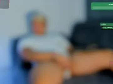 Private apolo_strange on Chaturbate