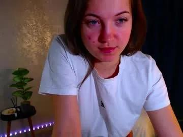 arlana_klart — lick lips in close-up)))) [85 tokens remaining]