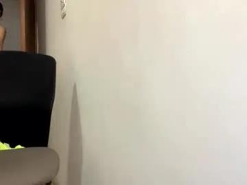 Freechat aw0052 on Chaturbate