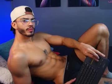 Freechat axel_stein03 on Chaturbate