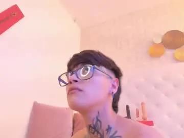 Freechat b3k_afrodict on Chaturbate