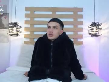 Freechat bengie_durand on Chaturbate