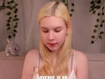 bezuya — GOAALOil show on the boobs |PVT OPEN |  Hey! Hey! Lets have fun! Oil show on the boobs  [111 tokens remaining] #longhair #18 #nonude #pvt #oil