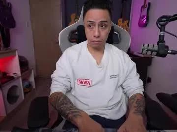 bigxboy96 — hello  ** big cum show for you #latino #bigcock #monstercock #uncut #young [1000 tokens remaining]