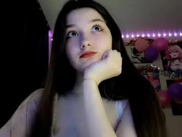 Freechat blushed_pussy on Chaturbate