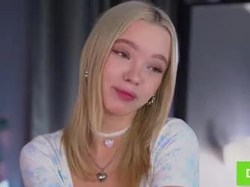 Freechat boobybliss on Chaturbate