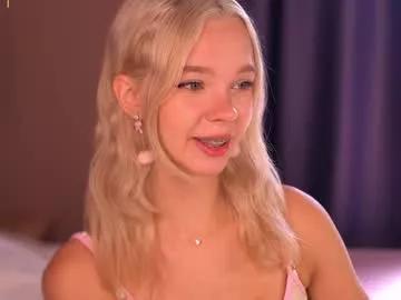 Freechat boobybliss on Chaturbate