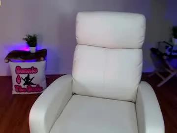 Freechat bunnieandthedude on Chaturbate