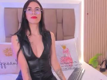 Freechat clarisse28 on Chaturbate