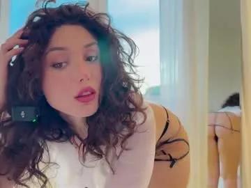 cleopatra_sinns — Face spotlight [1999 tokens left]