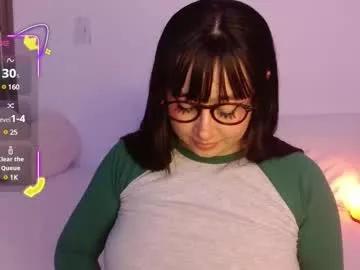 Freechat crystalitesq on Chaturbate