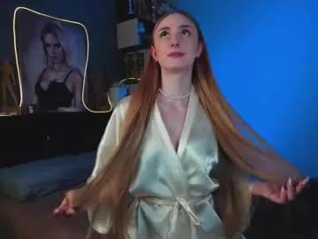 dana__white — The best ass CB - Goal: Look at my nacked back [282 tokens left] #muscle #feet #shy #young #bigass