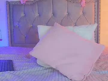 dante_grayy — GOAL: show cum [800 tokens remaining] Welcome to my room! #twink #18 #femboy #teen #new