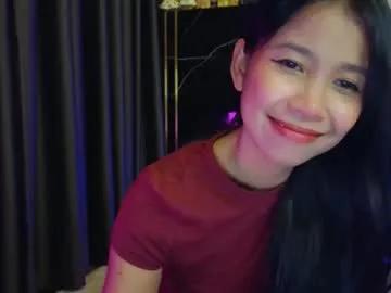 Freechat deedeedoll on Chaturbate