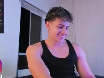 Away derekolsen_ on Chaturbate