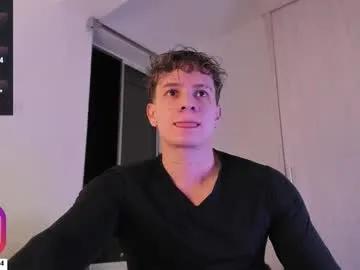 Away derekolsen_ on Chaturbate