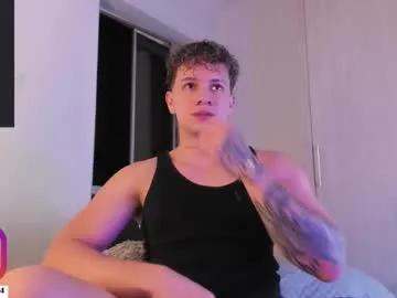 Away derekolsen_ on Chaturbate