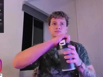 Away derekolsen_ on Chaturbate