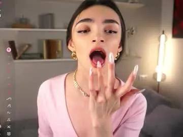 Freechat do_you_luv_me on Chaturbate