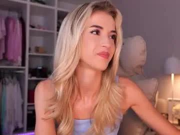 Freechat entya on Chaturbate