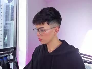 Freechat erisleon on Chaturbate