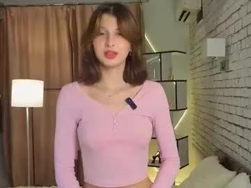 Freechat ethalhatchell on Chaturbate