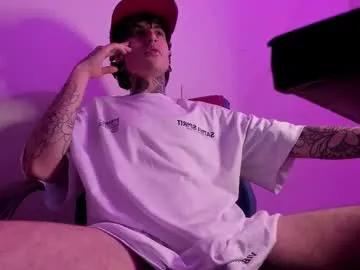 Freechat ethan_sykes on Chaturbate