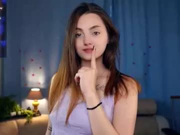 Freechat falineellson on Chaturbate