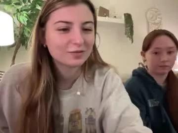 Freechat fantasyella on Chaturbate