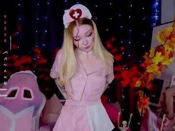 Freechat flaircorell on Chaturbate