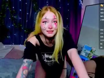 Freechat flaircorell on Chaturbate