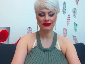 Freechat forever_barbie on Chaturbate