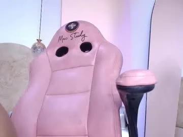 franyeli_5 — welcome to my room #anal #squirt #lovense #ebony #latina [1000 tokens remaining]