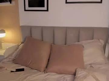 Freechat gigi_strawberry on Chaturbate