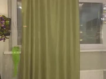 gillianshean — Hi guys, Goal: spanking legs #cute #natural #lovense [190 tokens remaining]