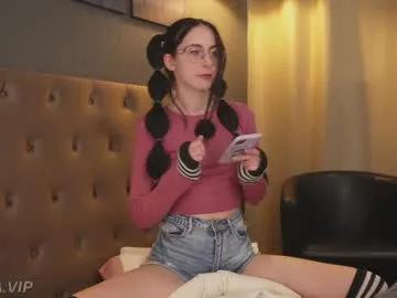 Freechat girl_i_am on Chaturbate