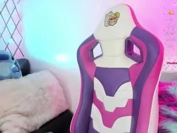 Freechat hadid_jimenez on Chaturbate