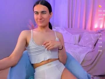 Freechat heyalena on Chaturbate