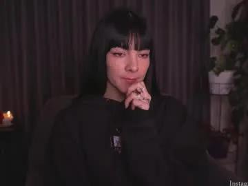 Freechat hollylinder_ on Chaturbate