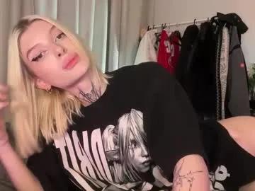 Private hotchubently on Chaturbate