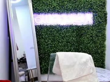 Freechat hotfallingdevil on Chaturbate