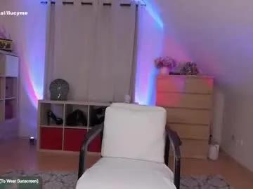 Freechat ilucyme on Chaturbate