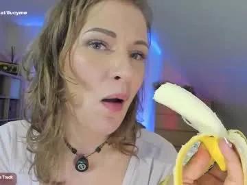 Freechat ilucyme on Chaturbate