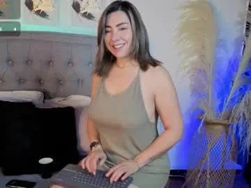 Freechat isabella_lt on Chaturbate